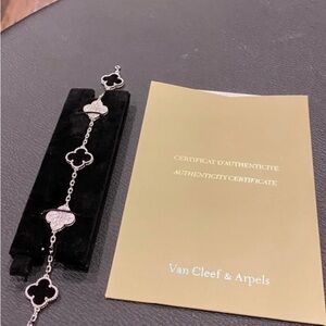 Van Cleef & Arpels Alhambra Vintage Bracelet - Black Onyx (Full Set)
